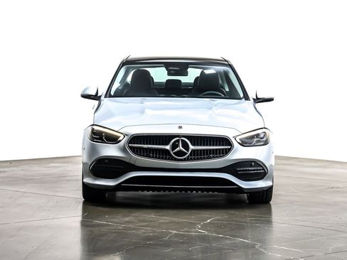 Used 2023 Mercedes-Benz C 300 Sedan image 4