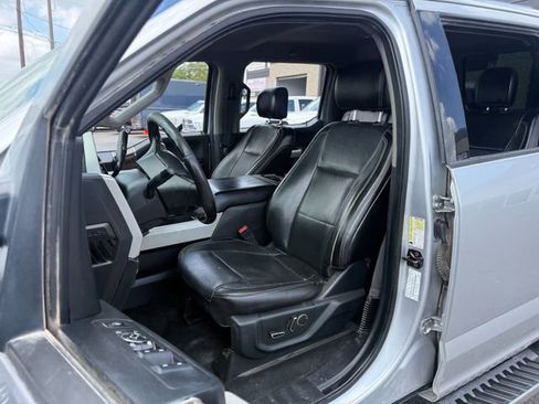 Used 2019 Ford F250 Lariat w/ Lariat Value Package image 18