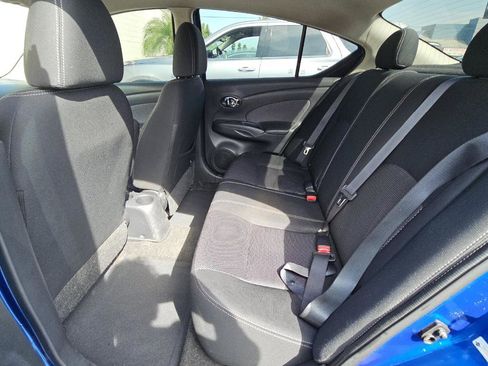 Used 2014 Nissan Versa SV image 13