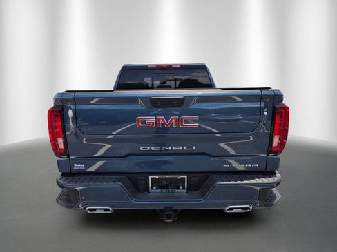 Used 2025 GMC Sierra 1500 Denali w/ Technology Package AWD/4WD image 3