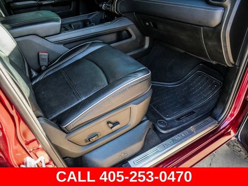 Used 2024 RAM 2500 Limited AWD/4WD image 18