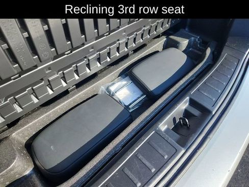 Used 2024 Mitsubishi Outlander SE image 34