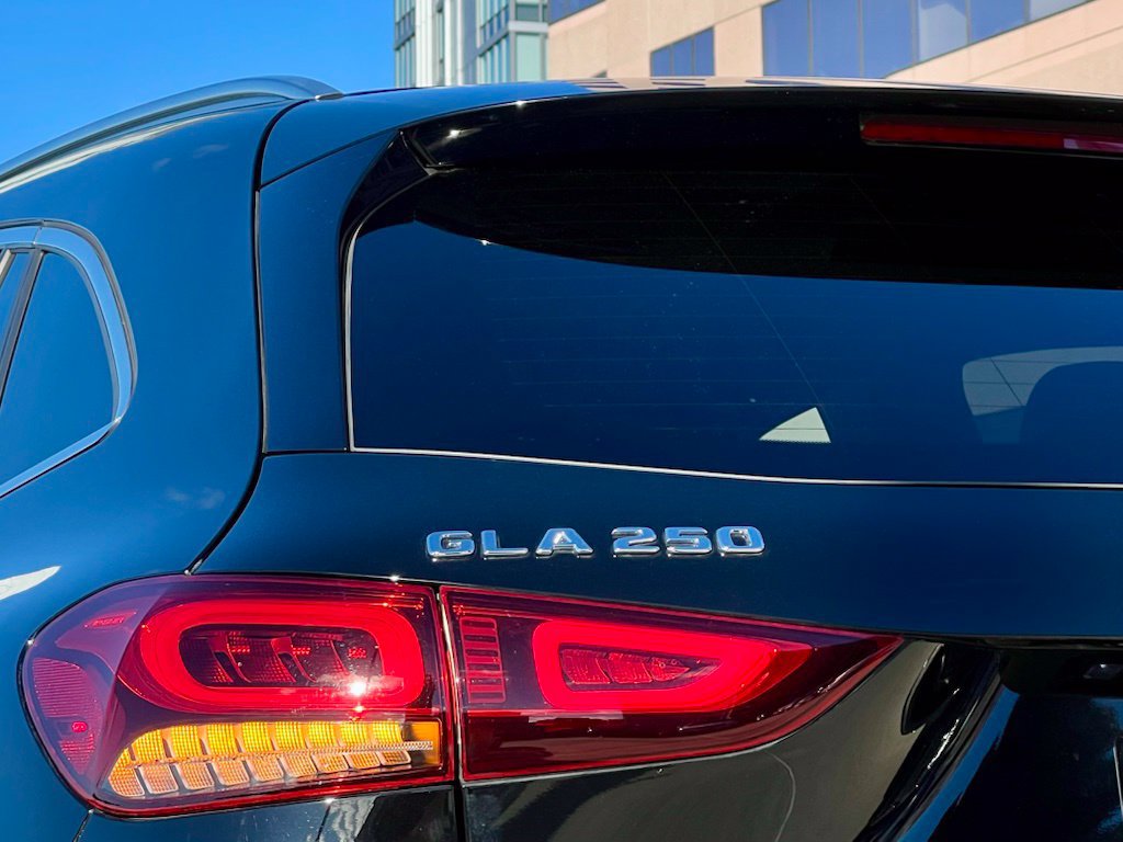 Certified 2023 Mercedes-Benz GLA 250 4MATIC image 9