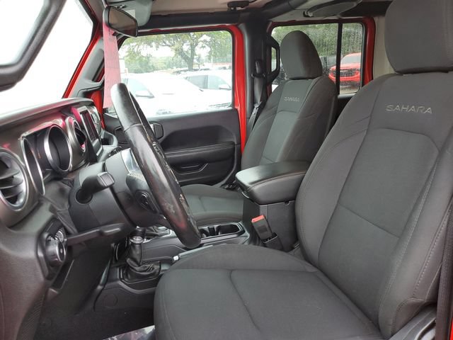 Used 2020 Jeep Wrangler Unlimited Sahara w/ LED Lighting Group AWD/4WD image 7