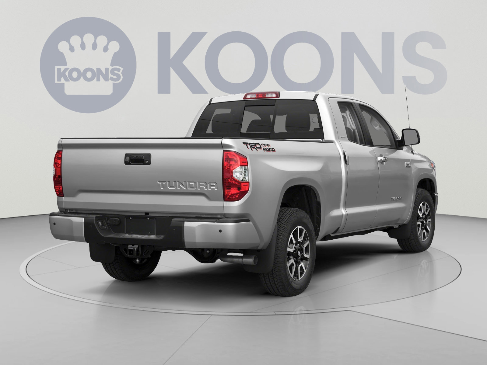 Used 2020 Toyota Tundra Limited w/ Limited Premium Package AWD/4WD image 2