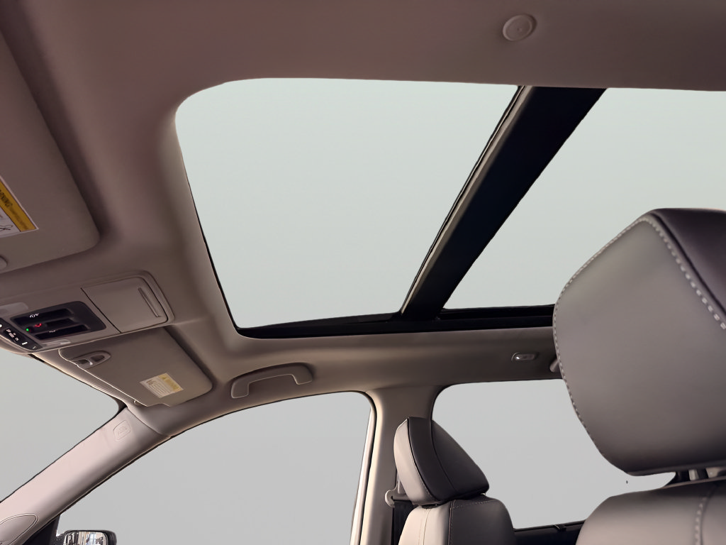 New 2026 Honda Pilot Touring image 15