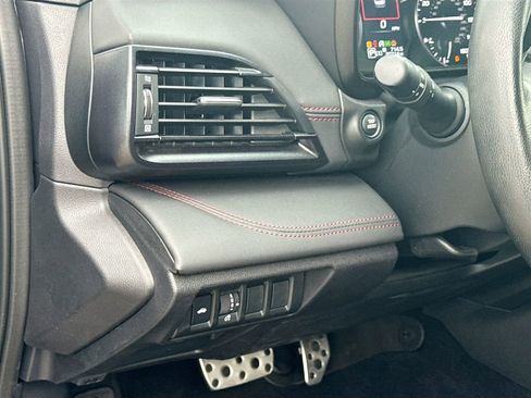 Used 2024 Subaru Legacy Sport image 11