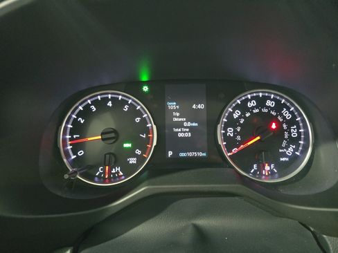 Used 2019 Toyota RAV4 XLE Premium FWD image 16