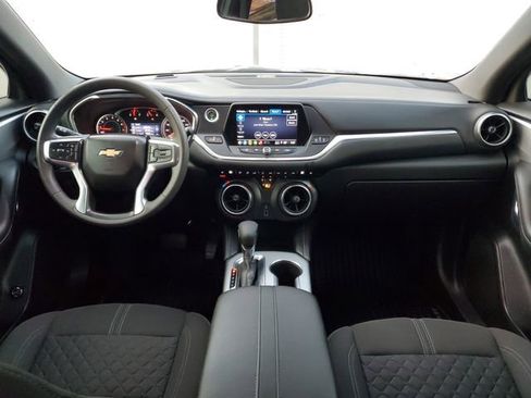 Used 2022 Chevrolet Blazer LT image 10