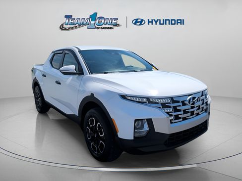 Used 2023 Hyundai Santa Cruz SEL AWD/4WD image 1