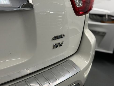 Used 2018 Nissan Pathfinder SV AWD/4WD image 15