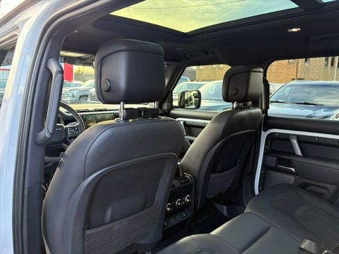 Used 2023 Land Rover Defender 110 Carpathian Edition image 18