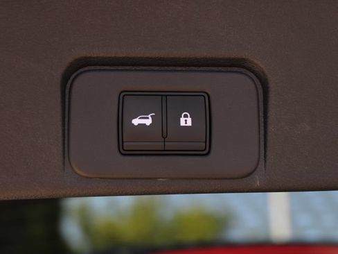 Certified 2023 Nissan Rogue SV w/ SV Premium B Package AWD/4WD image 12