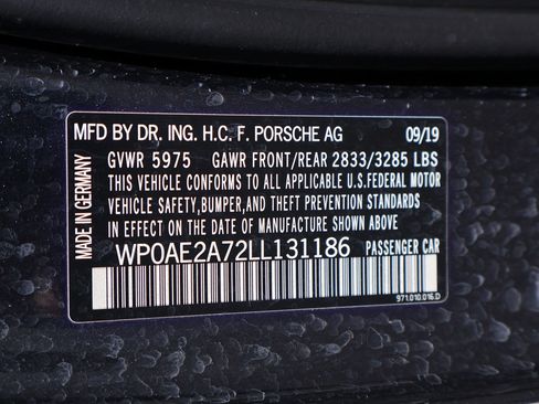 Used 2020 Porsche Panamera 4 AWD/4WD image 34