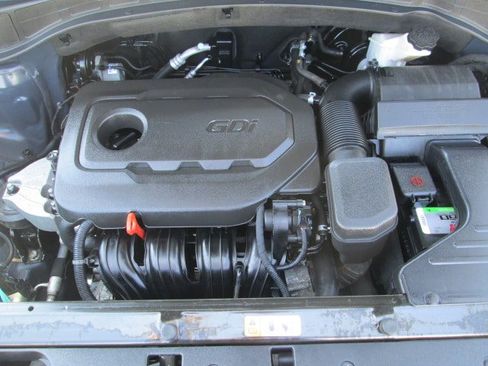 Used 2018 Hyundai Santa Fe Sport AWD/4WD image 21