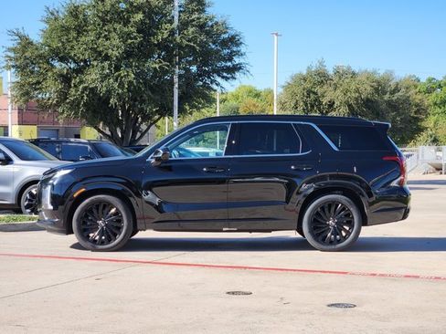 Used 2025 Hyundai Palisade Calligraphy image 4