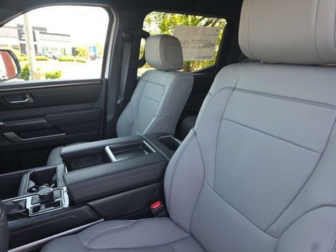 New 2026 Toyota Tundra SR5 AWD/4WD image 10