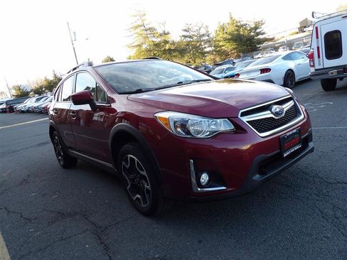 Used 2017 Subaru Crosstrek 2.0i Premium w/ Moonroof Package image 7