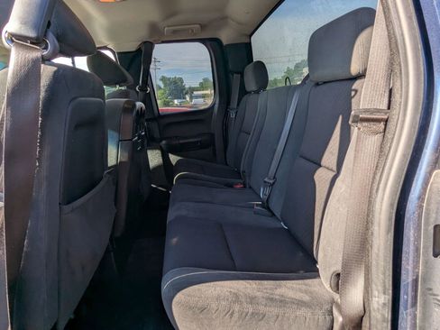 Used 2009 Chevrolet Silverado 1500 LT w/ Power Pack Plus AWD/4WD image 10