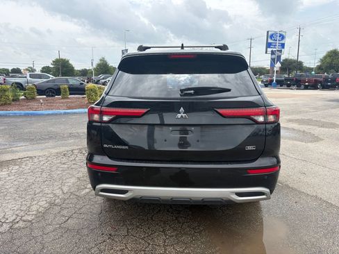 Used 2022 Mitsubishi Outlander SEL FWD image 4