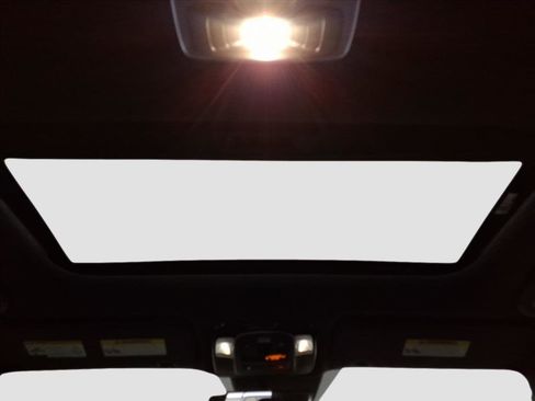 Used 2022 Hyundai Santa Cruz SEL w/ Activity Package image 11