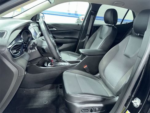Used 2021 Buick Encore GX Preferred w/ Cold Weather Comfort Package image 15