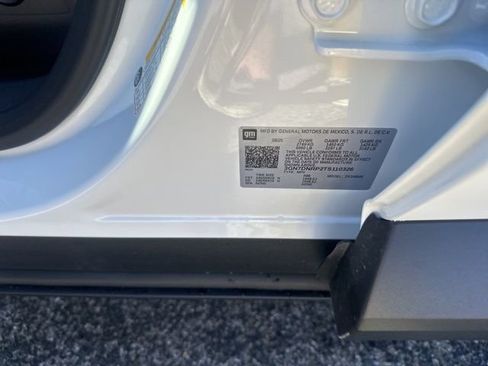 New 2026 Chevrolet Equinox EV LT image 36