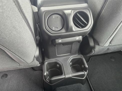 New 2026 Jeep Gladiator Sport image 18