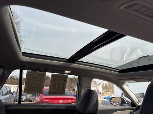 Used 2024 Toyota Grand Highlander Platinum image 19