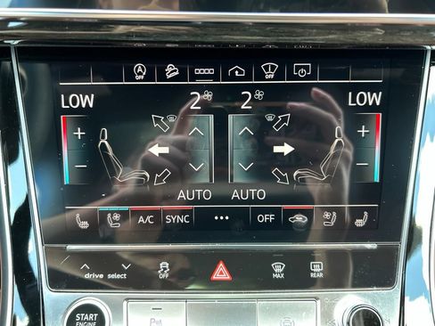 Used 2021 Audi Q7 3.0T Prestige AWD/4WD image 33