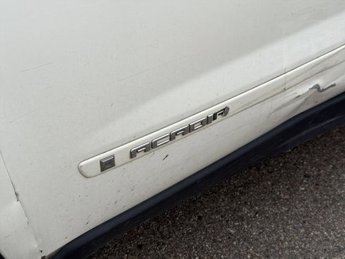 Used 2009 GMC Acadia SLT AWD/4WD image 14