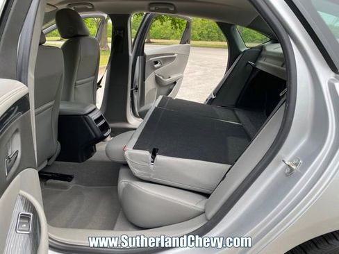 Used 2019 Chevrolet Impala LS FWD image 38