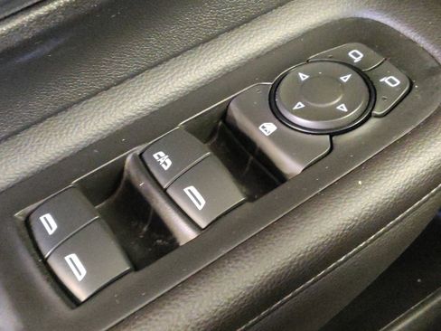 Used 2023 GMC Terrain SLE w/ Driver Convenience Package FWD image 27