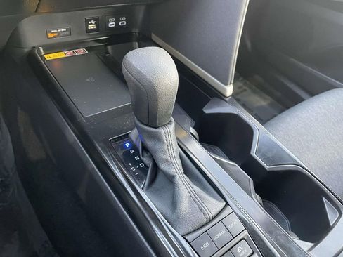 Used 2025 Toyota Camry LE image 43