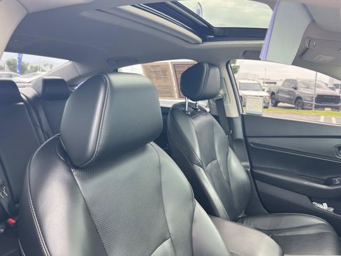 Certified 2023 Honda Accord Touring image 31