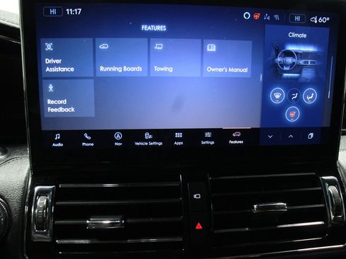 Used 2024 Lincoln Navigator Reserve image 32