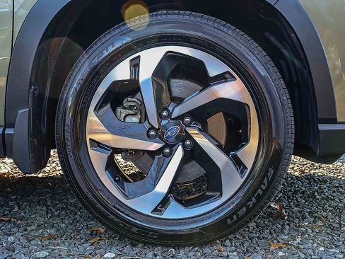 Used 2024 Subaru Forester Touring image 27