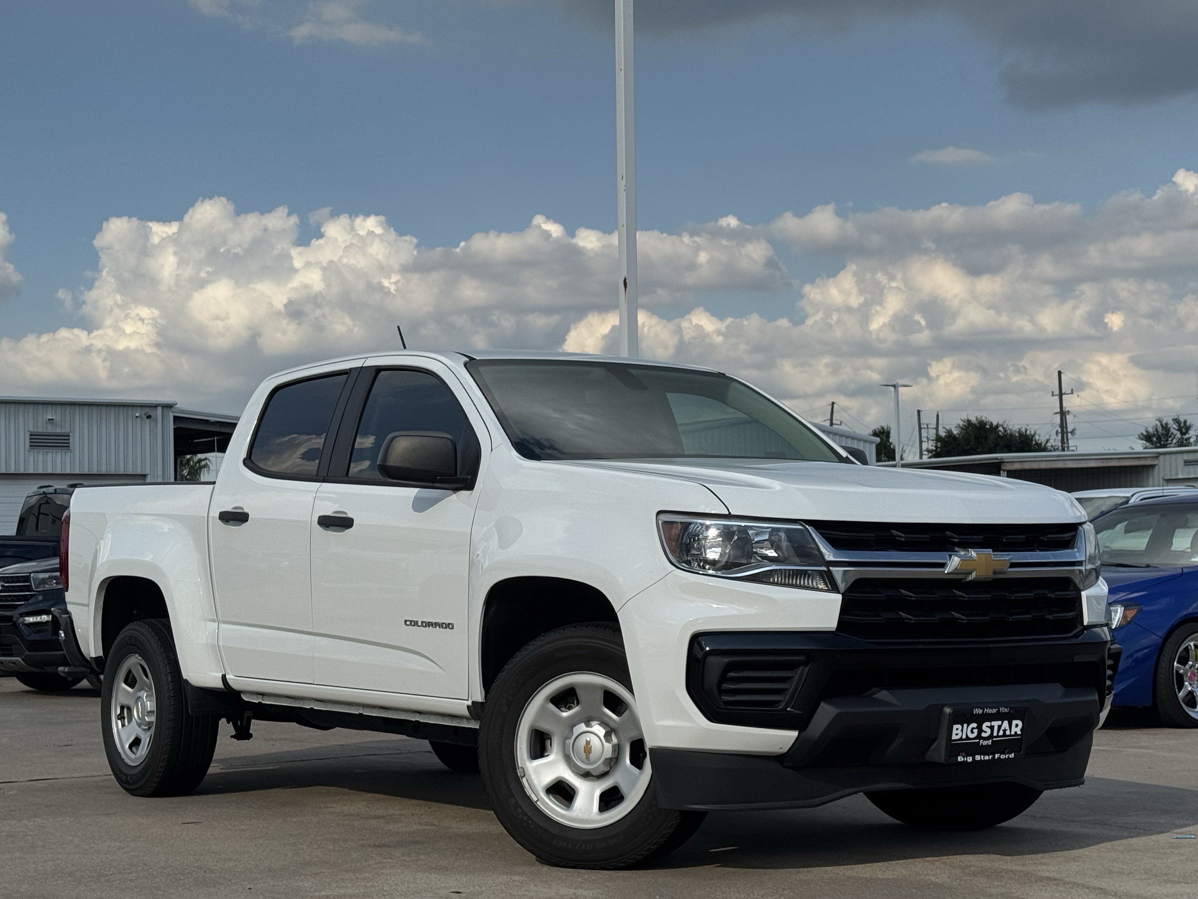 Used 2022 Chevrolet Colorado W/T w/ WT Convenience Package RWD image 2