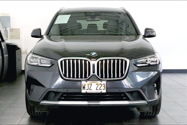 Used 2023 BMW X3 sDrive30i w/ Convenience Package RWD image 3