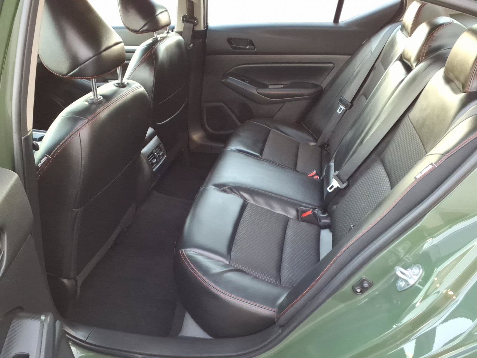 Used 2026 Nissan Altima 2.5 SR FWD image 10