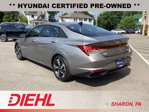 Certified 2023 Hyundai Elantra Limited FWD image 5