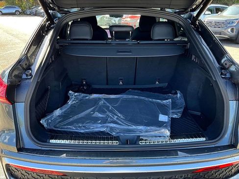 New 2026 Audi SQ5 Premium Plus image 15