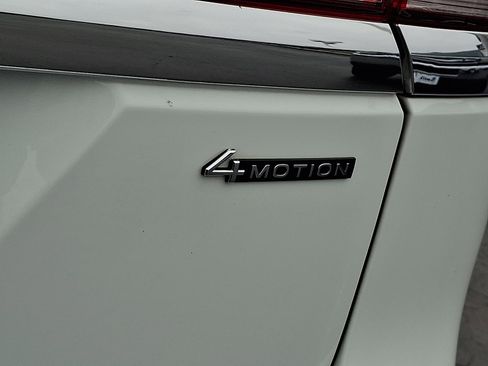 Certified 2023 Volkswagen Atlas SE image 33