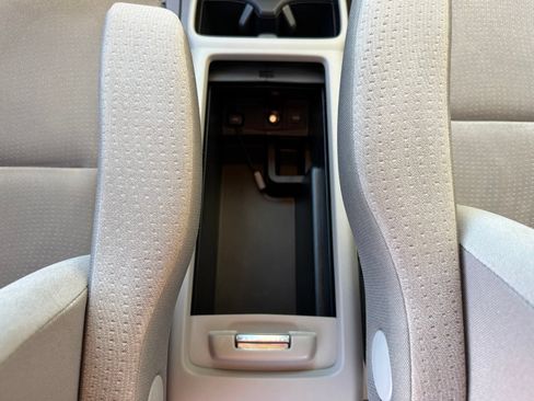 Used 2014 Honda CR-V EX image 25