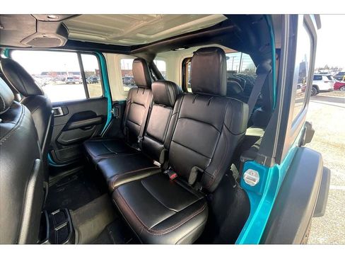 Used 2024 Jeep Wrangler Rubicon w/ XTREMEE 35" Tire Package image 29