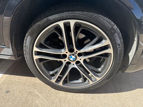 Used 2017 BMW X4 xDrive28i image 11