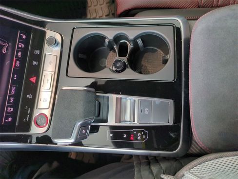 New 2026 Audi RS Q8 performance image 26