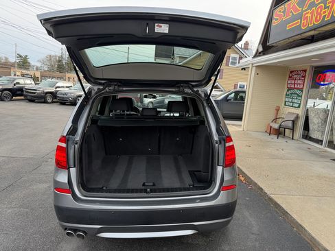 Used 2011 BMW X3 xDrive28i image 12