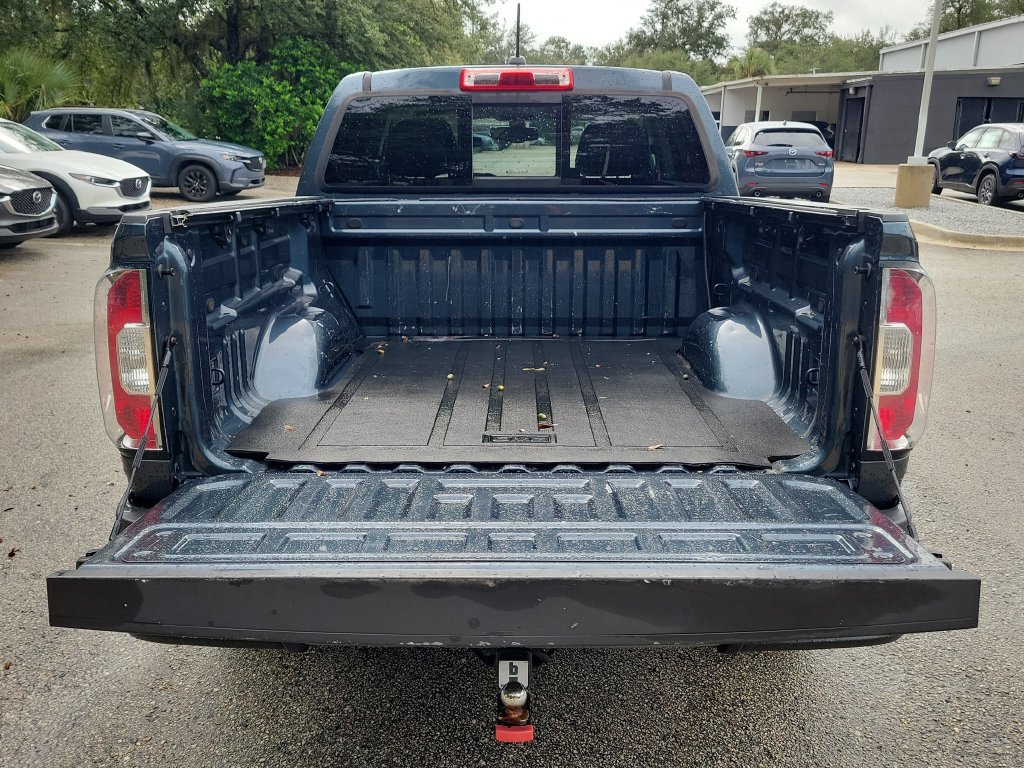 Used 2020 GMC Canyon SLE w/ Elevation Edition RWD image 11