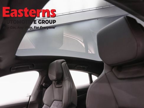 Used 2022 Audi e-tron GT Premium Plus AWD/4WD image 34